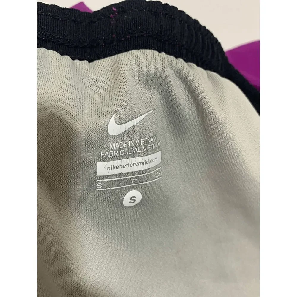 Nike womens athletic